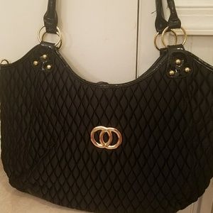 Vitalia Shoulder & Arm Bag